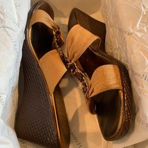 Italian Shoemaker Slides in Gold Gently Worn BOX